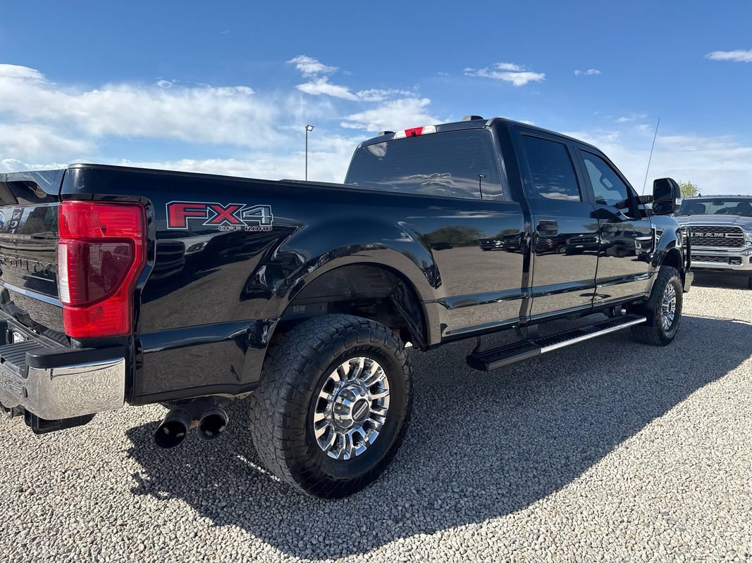 Used 2020 Ford F350 XLT w/ XLT Premium Package AWD/4WD image 5