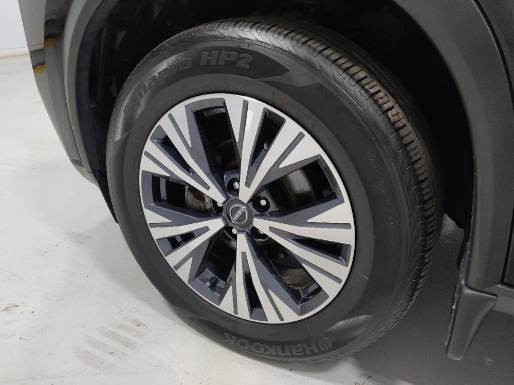 Used 2023 Nissan Rogue SV AWD/4WD image 31