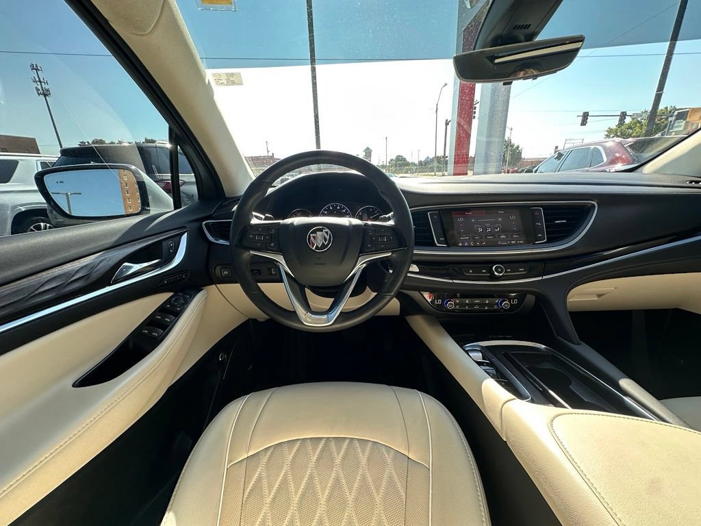 Used 2023 Buick Enclave Avenir w/ Avenir Technology Package FWD image 21