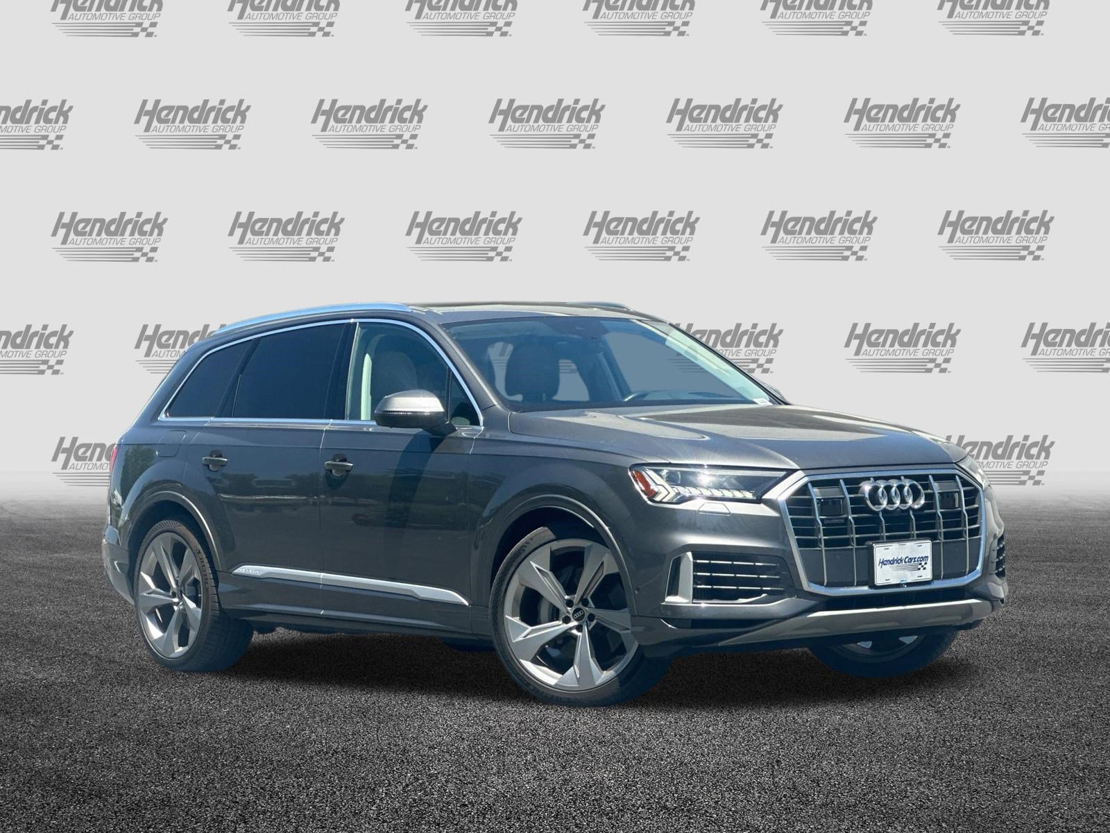 Used 2021 Audi Q7 3.0T Prestige w/ Prestige Package AWD/4WD image 2