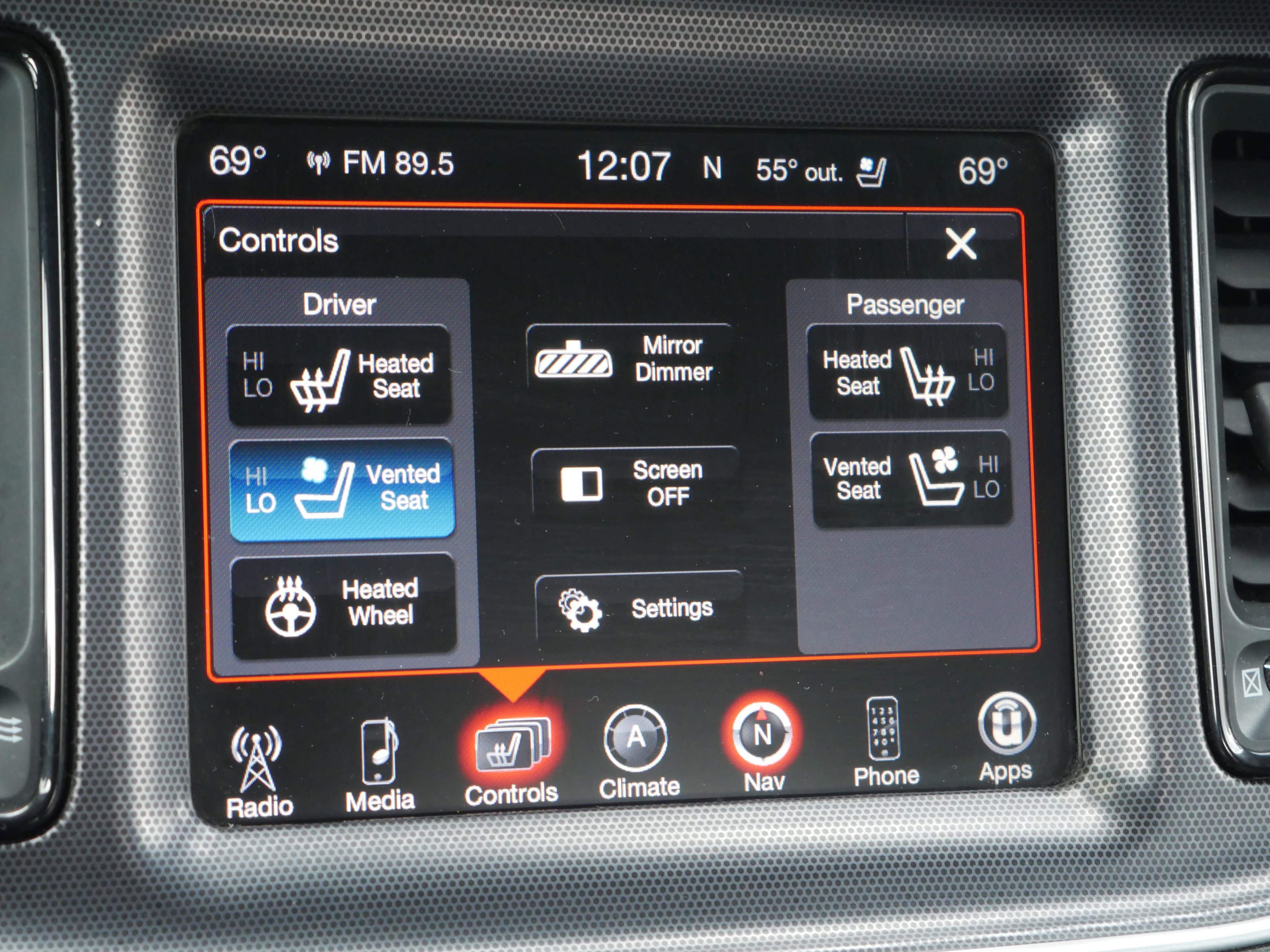Used 2015 Dodge Challenger R/T w/ Quick Order Package 28D R/T RWD image 12