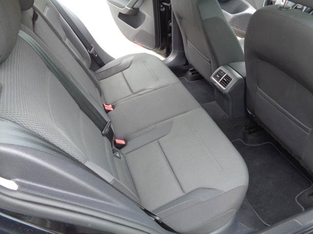 Used 2019 Volkswagen Golf S FWD image 16