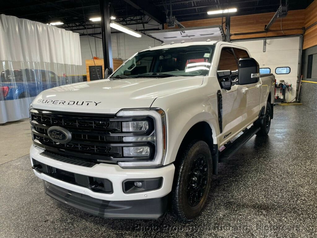 Used 2024 Ford F250 Lariat w/ Lariat Ultimate Package AWD/4WD image 4