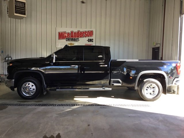 Used 2024 Chevrolet Silverado 3500 LTZ w/ LTZ Plus Package image 2