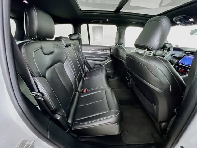Used 2024 Jeep Grand Cherokee Limited 4xe AWD/4WD image 42