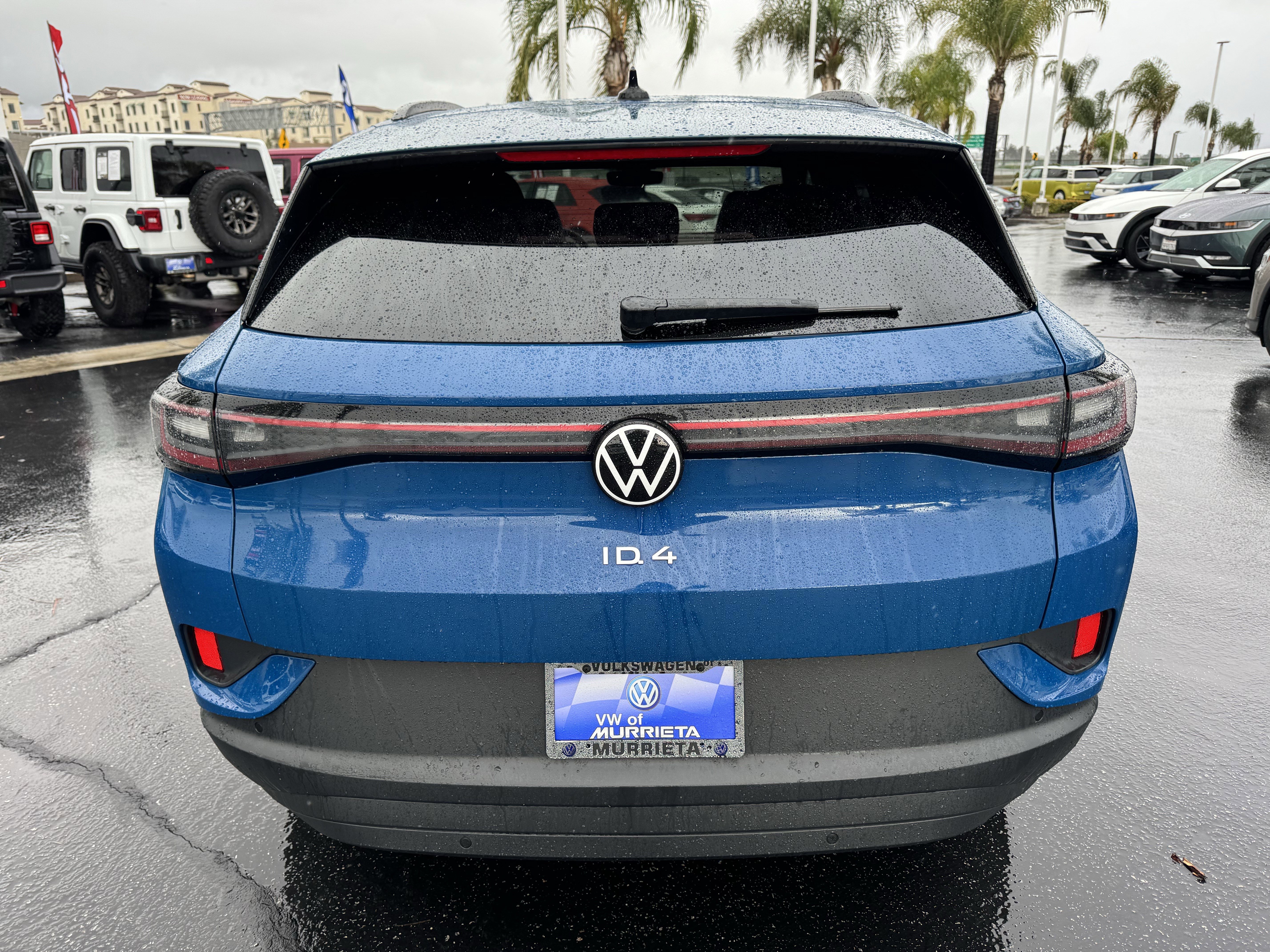 Used 2025 Volkswagen ID.4 Pro image 9