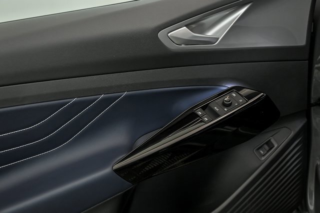 New 2025 Volkswagen ID.4 Pro S image 5