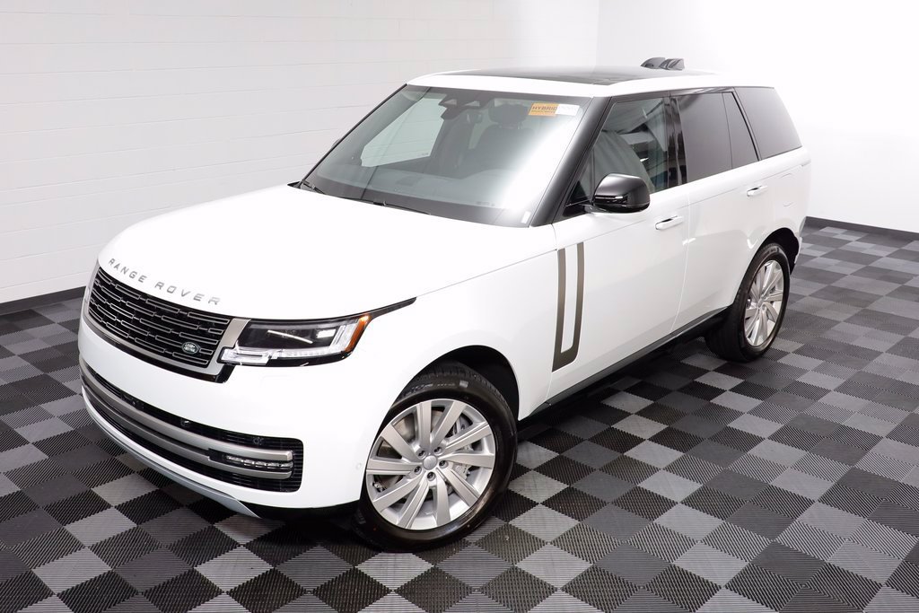 New 2025 Land Rover Range Rover SE AWD/4WD image 2