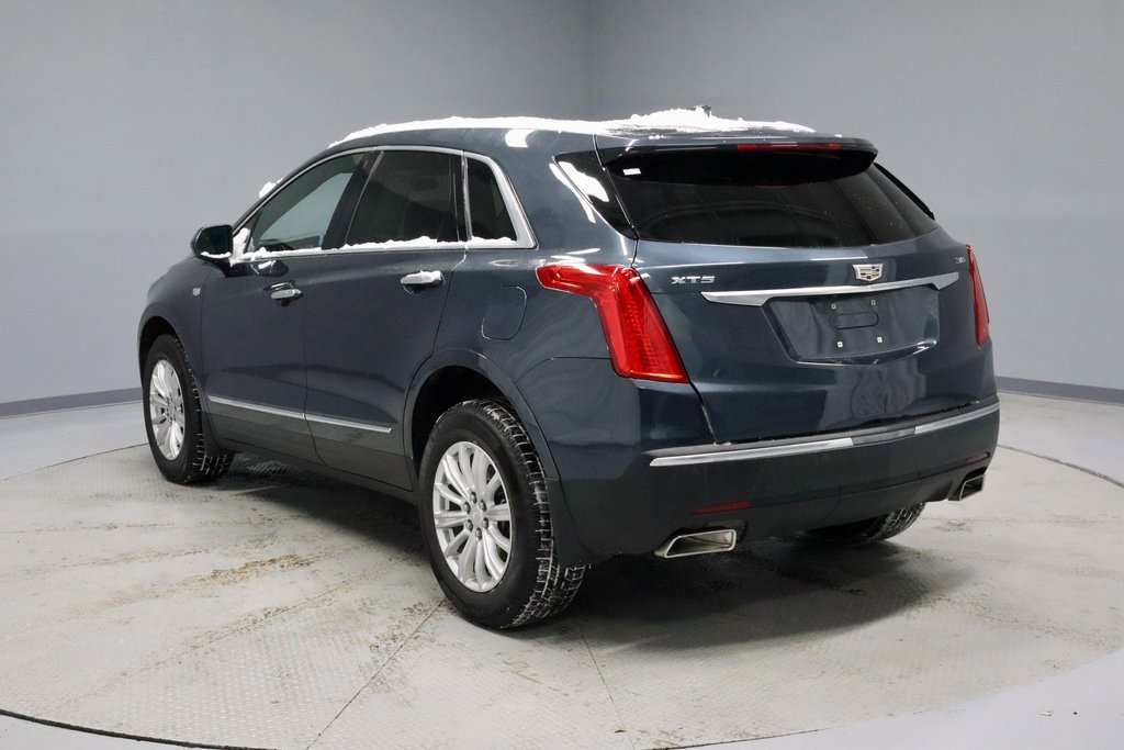 Used 2019 Cadillac XT5 Base image 8