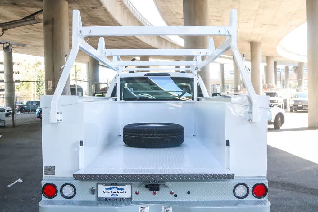 New 2026 Ford F350 XL w/ XL Chrome Package image 33