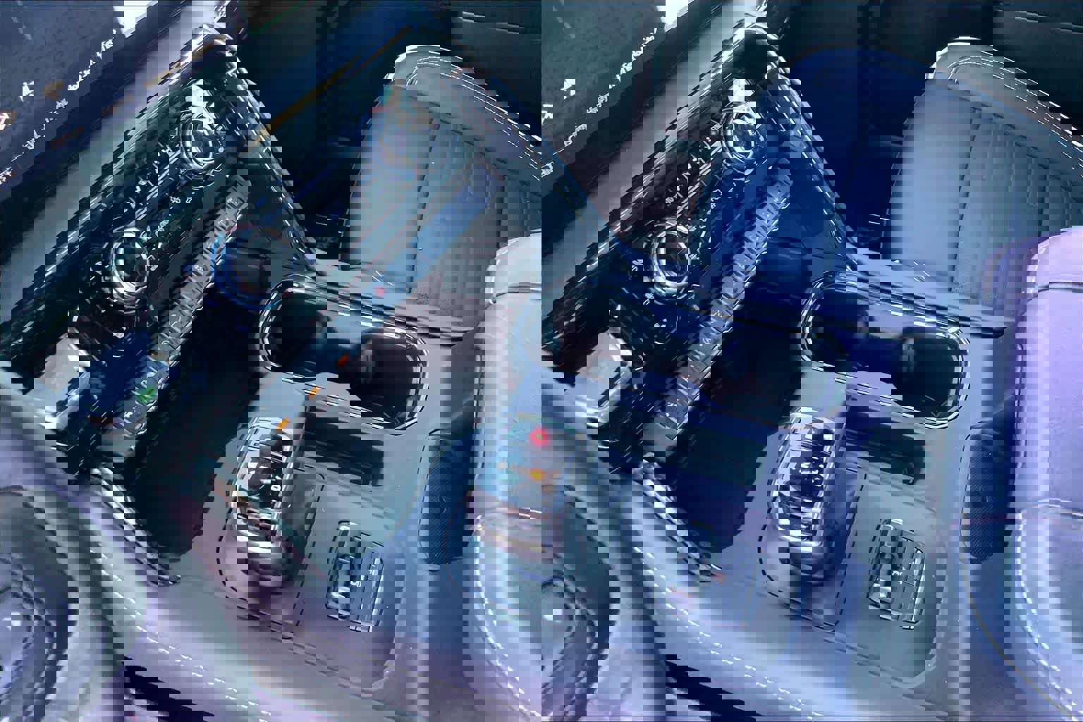 Used 2024 GMC Sierra 1500 AT4X w/ AT4X AEV Edition image 17