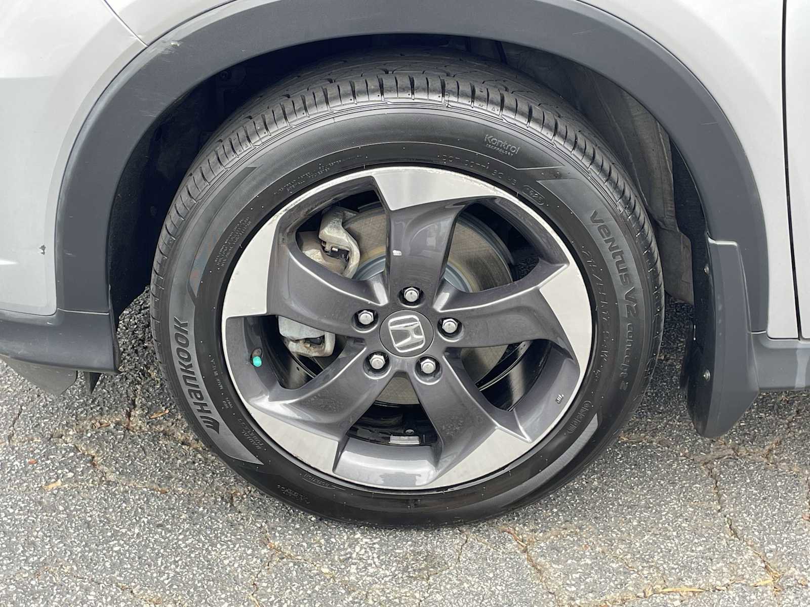 Used 2018 Honda HR-V EX image 7