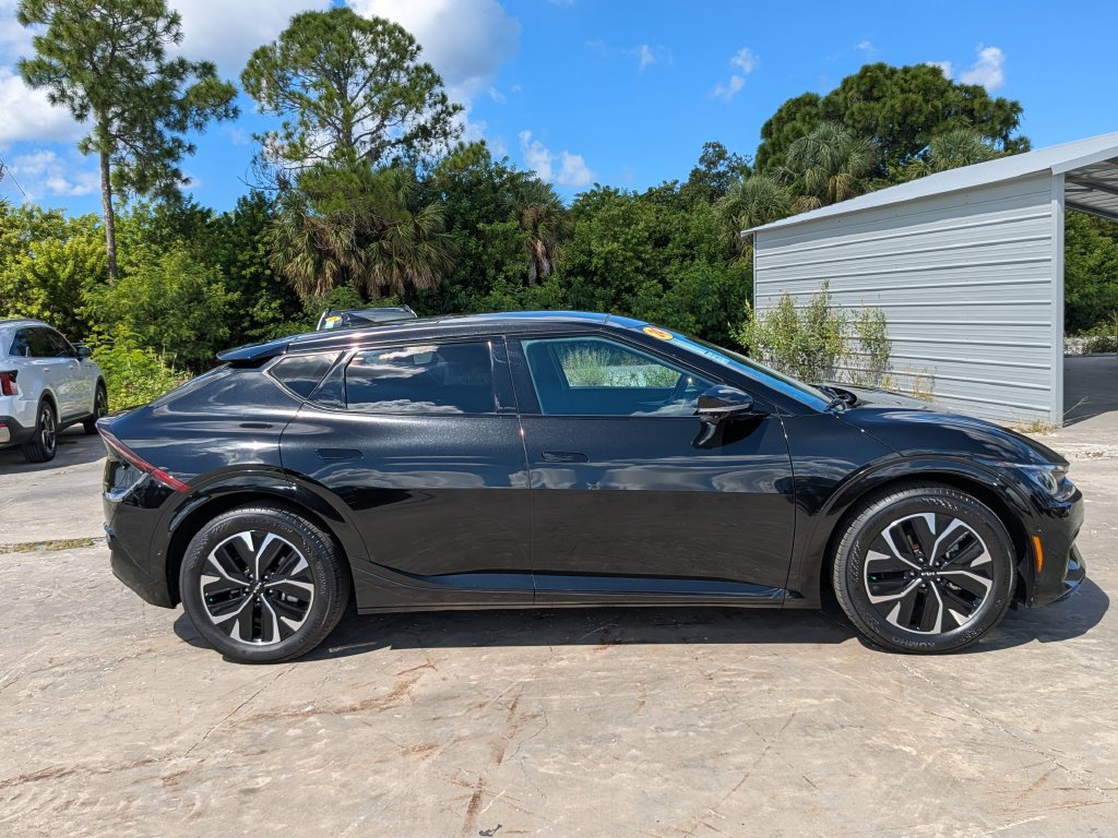 Certified 2024 Kia EV6 GT-Line RWD image 9