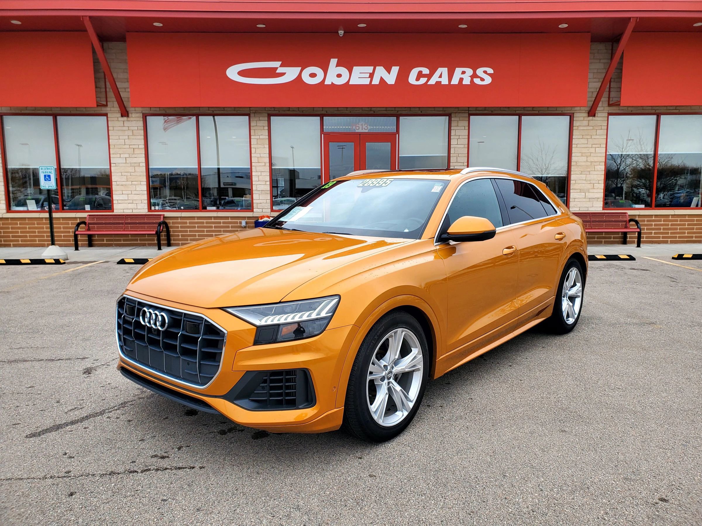 Used 2019 Audi Q8 Prestige w/ Luxury Package AWD/4WD image 1