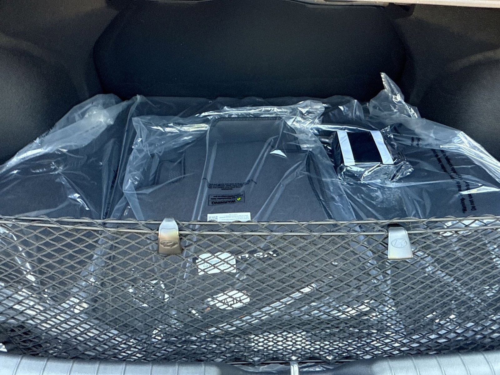 New 2025 Hyundai Elantra SEL image 24