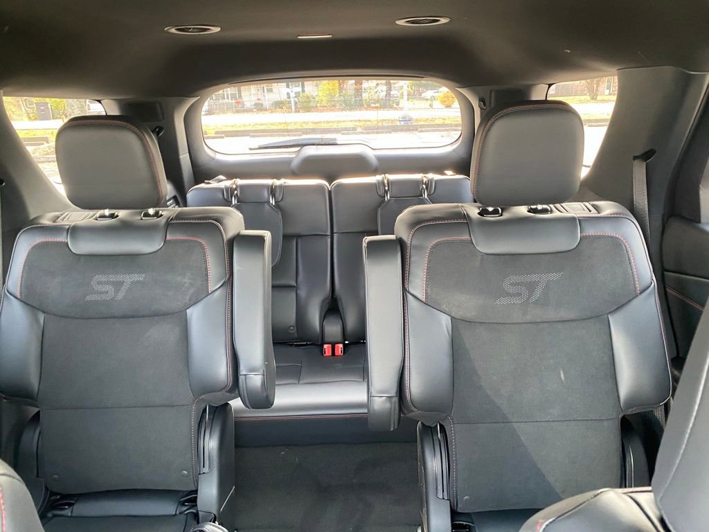 New 2026 Ford Explorer ST image 28