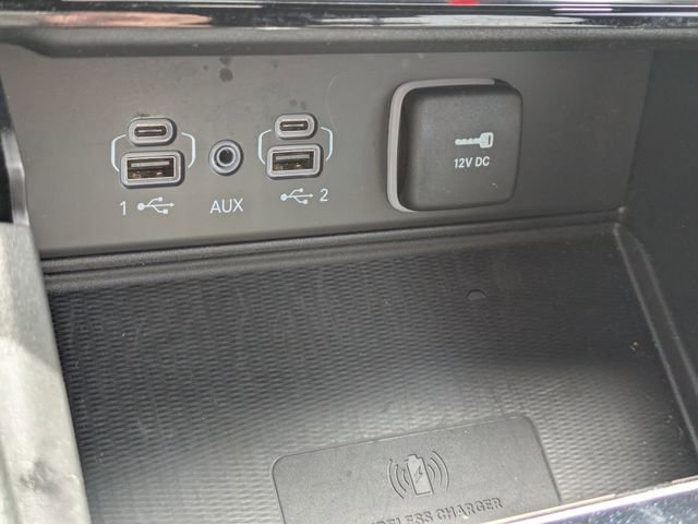 Used 2024 Jeep Grand Cherokee L Altitude AWD/4WD image 31