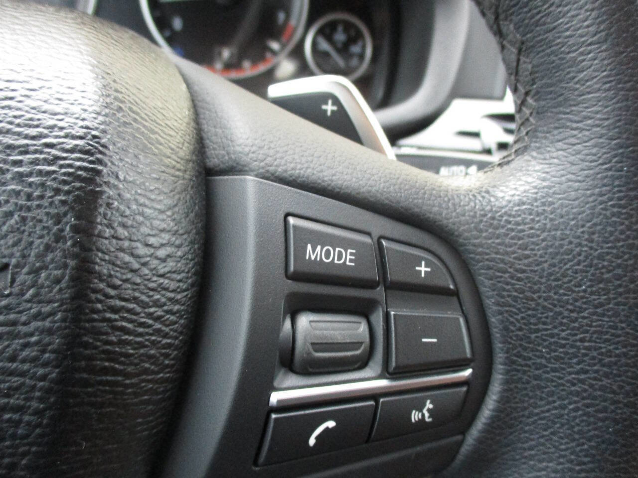 Used 2018 BMW X4 xDrive28i image 29