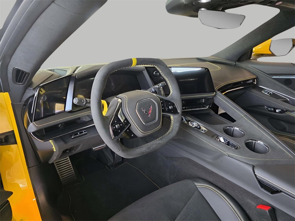 New 2026 Chevrolet Corvette Stingray Premium Cpe w/ Z51 Performance Package image 27