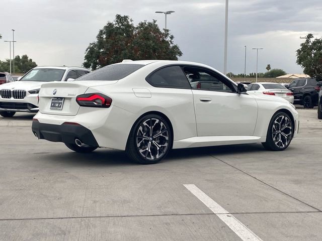 Used 2026 BMW 230i Coupe w/ Premium Package image 6