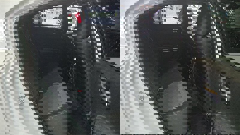 Used 2016 Dodge Charger SE w/ Sport Appearance Group image 20