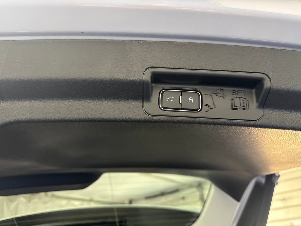 New 2026 Ford Explorer Active AWD/4WD image 35