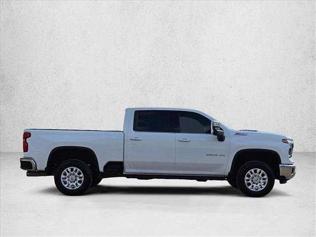 Used 2024 Chevrolet Silverado 2500 LTZ w/ LTZ Convenience Package image 4