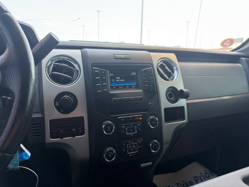 Used 2014 Ford F150 XLT w/ Equipment Group 302A Luxury AWD/4WD image 17