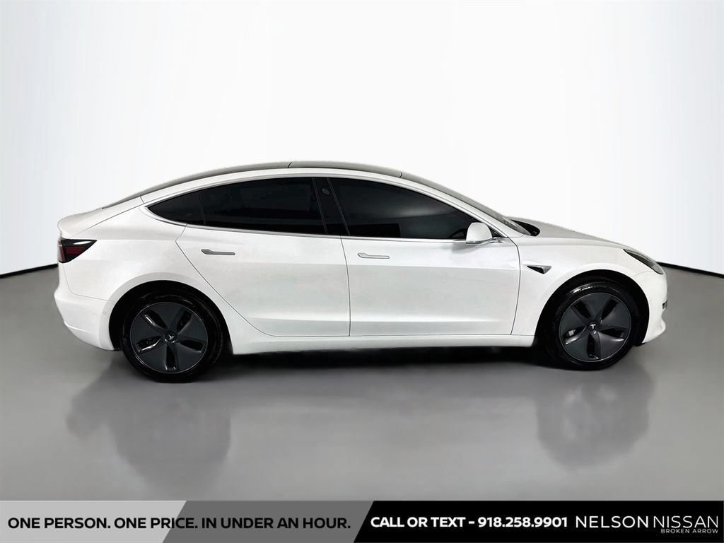 Used 2020 Tesla Model 3 Standard Range Plus RWD image 4