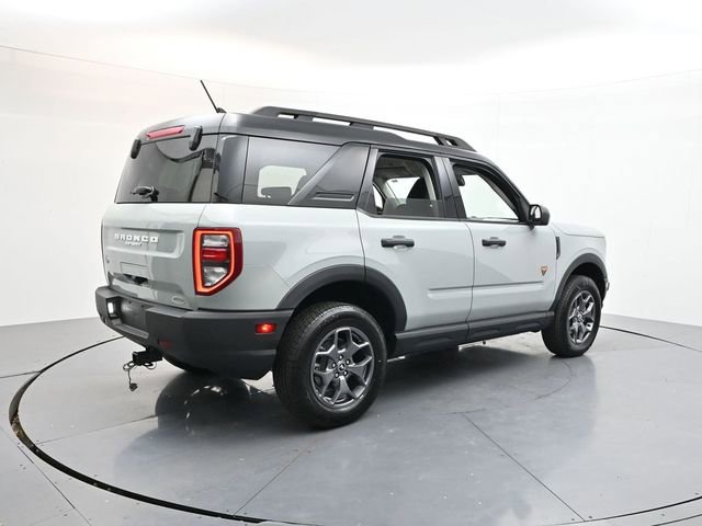 Used 2023 Ford Bronco Sport Badlands image 7