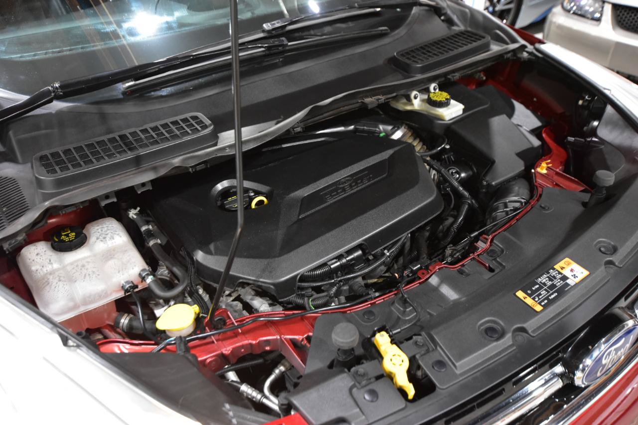 Used 2014 Ford Escape Titanium FWD image 44