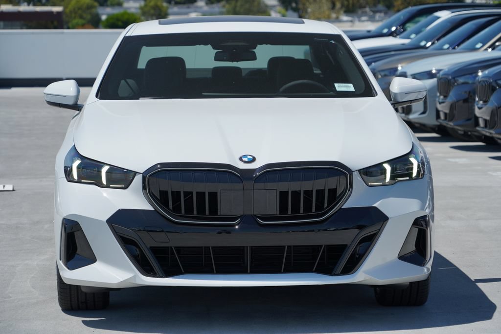 New 2027 BMW 530i w/ M Sport Package RWD image 2