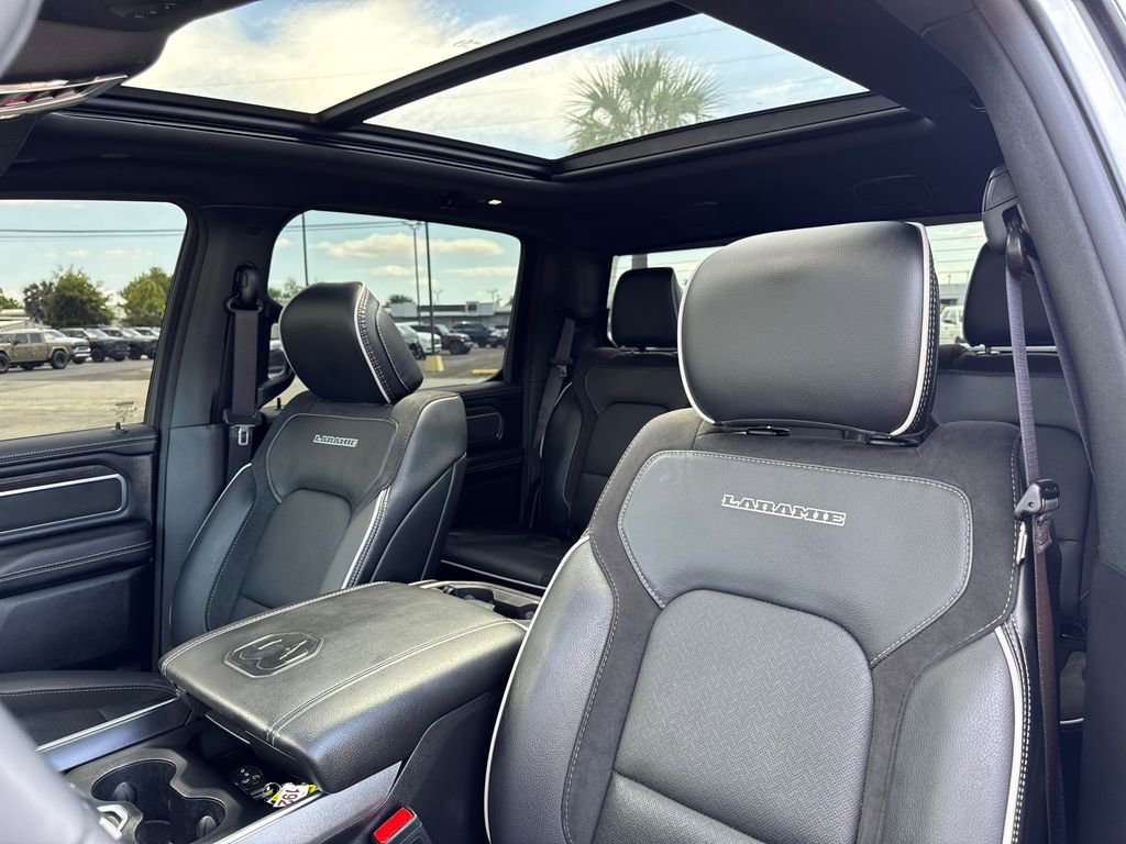 Used 2025 RAM 1500 Laramie w/ Night Edition AWD/4WD image 14
