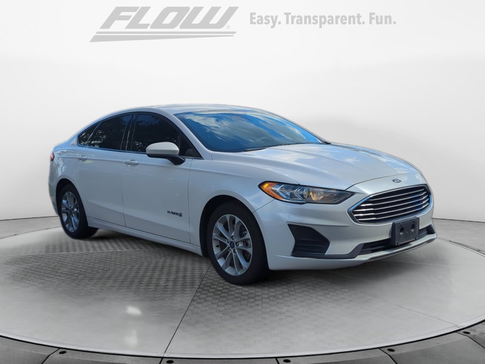 Used 2019 Ford Fusion SE