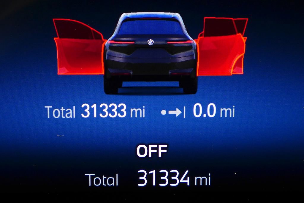 Certified 2023 BMW iX xDrive50 w/ Sport Package image 31