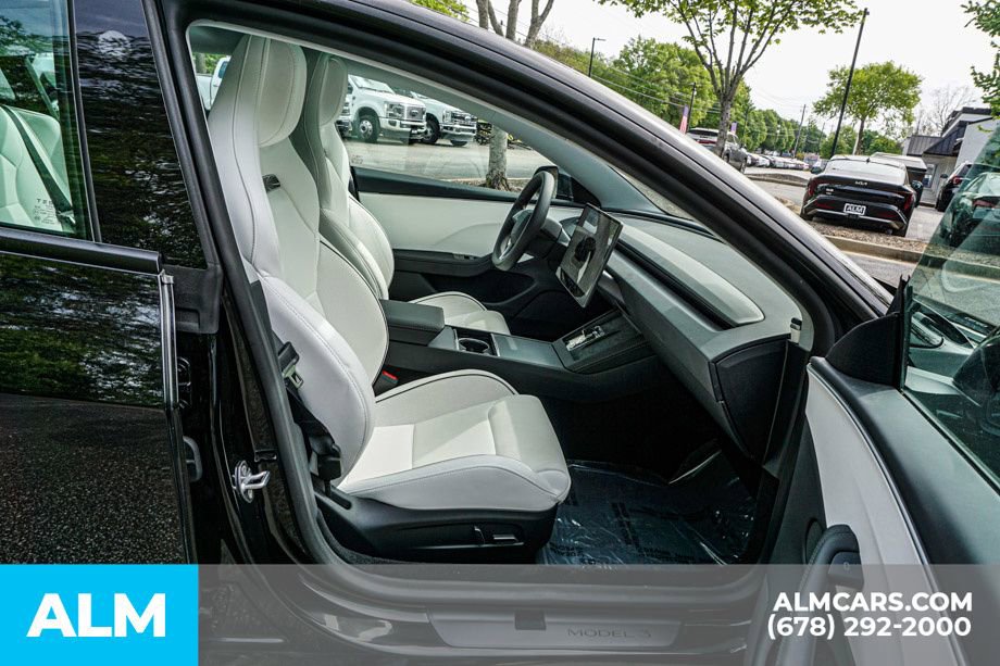 Used 2024 Tesla Model 3 Performance image 23