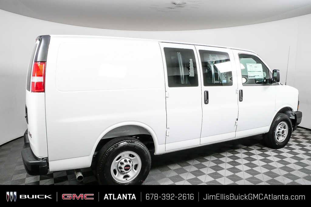 New 2025 GMC Savana 2500 w/ Driver Convenience Package RWD image 2