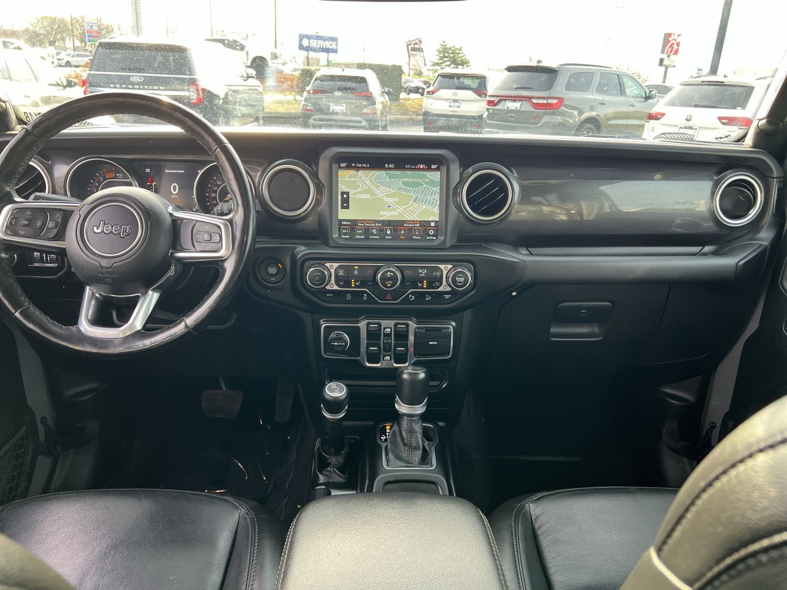 Used 2020 Jeep Wrangler Unlimited Sahara image 22