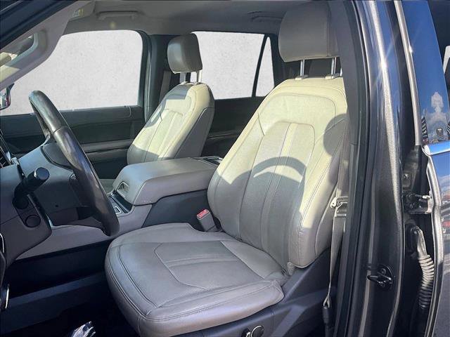 Used 2020 Ford Expedition Max Limited image 26