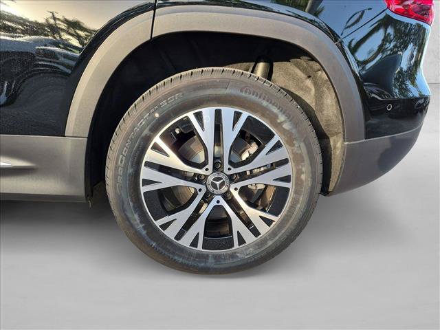 New 2026 Mercedes-Benz GLB 250 image 10