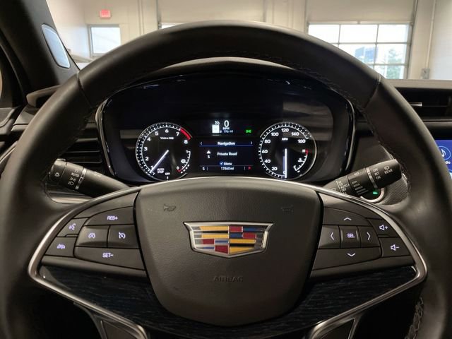 Certified 2025 Cadillac XT5 Premium Luxury image 17