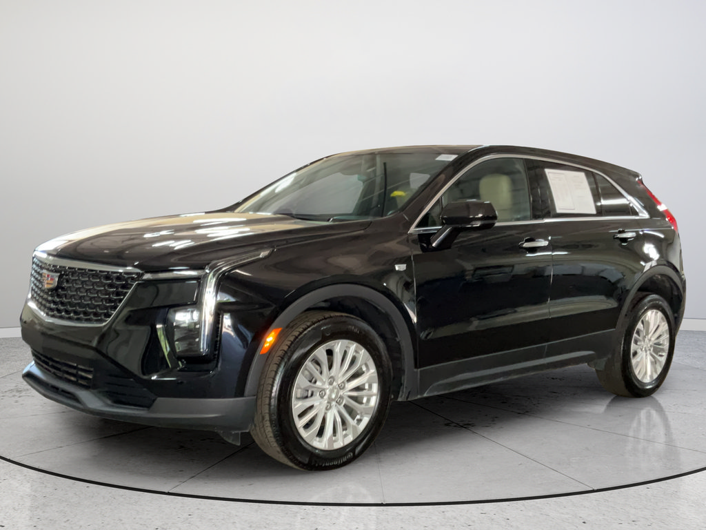 Certified 2024 Cadillac XT4 Luxury FWD image 5