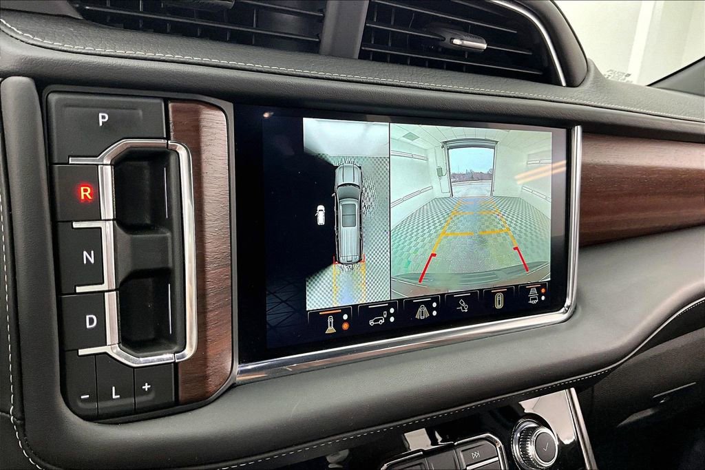 Used 2023 GMC Yukon Denali Ultimate image 21