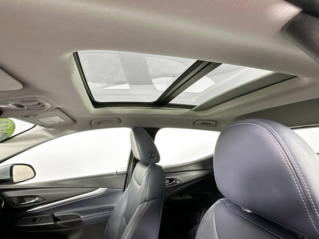 Used 2023 Chevrolet Bolt EUV Premier w/ Sun & Sound Package FWD image 19