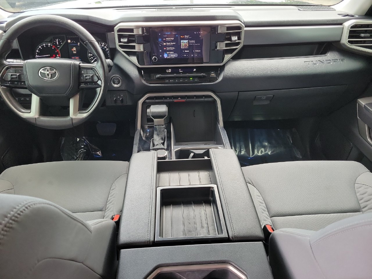 Used 2024 Toyota Tundra SR5 w/ SR5 Convenience Package AWD/4WD image 14