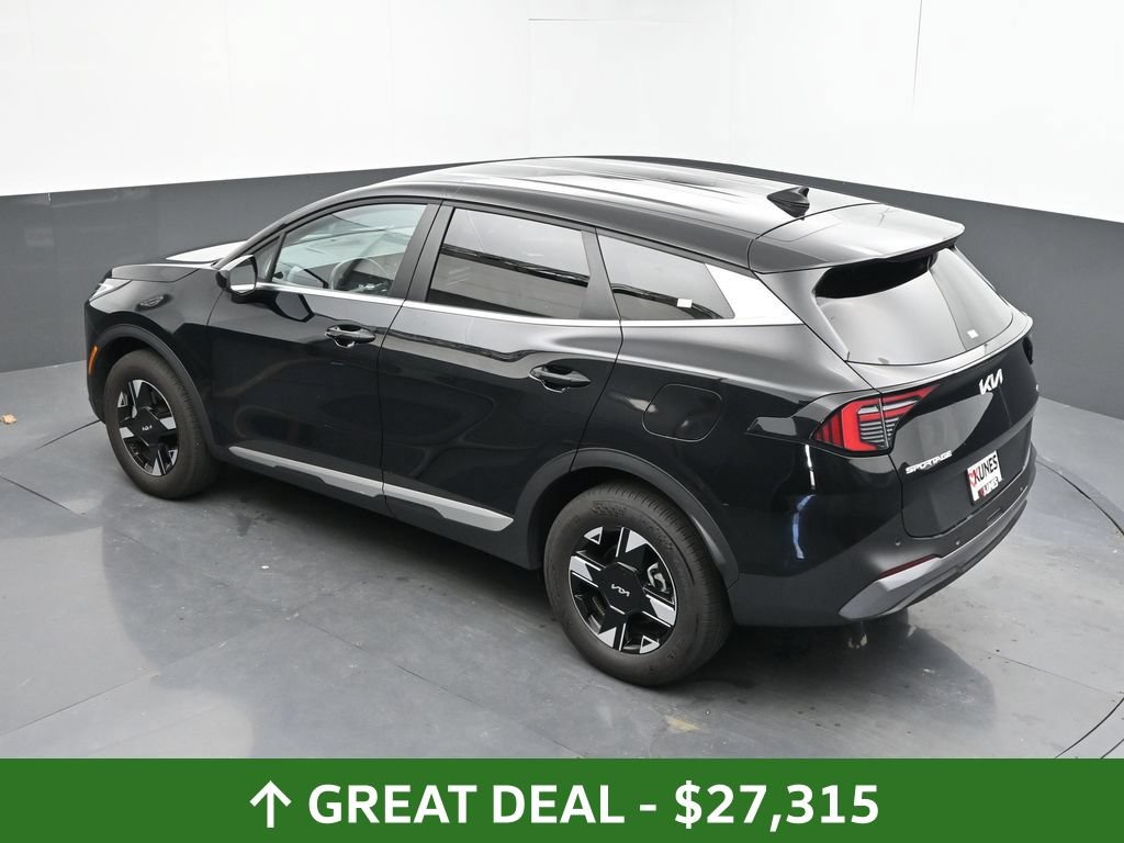 Used 2026 Kia Sportage LX AWD/4WD image 29