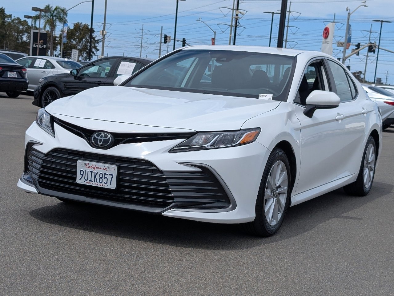 Used 2024 Toyota Camry LE FWD image 11