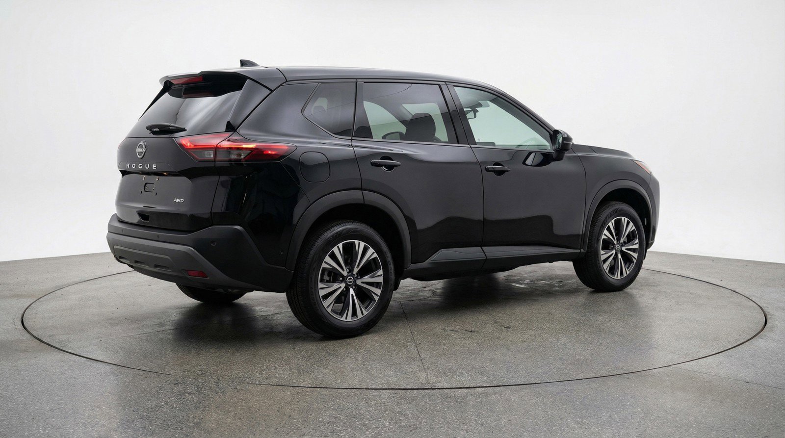 Used 2025 Nissan Rogue SV image 9