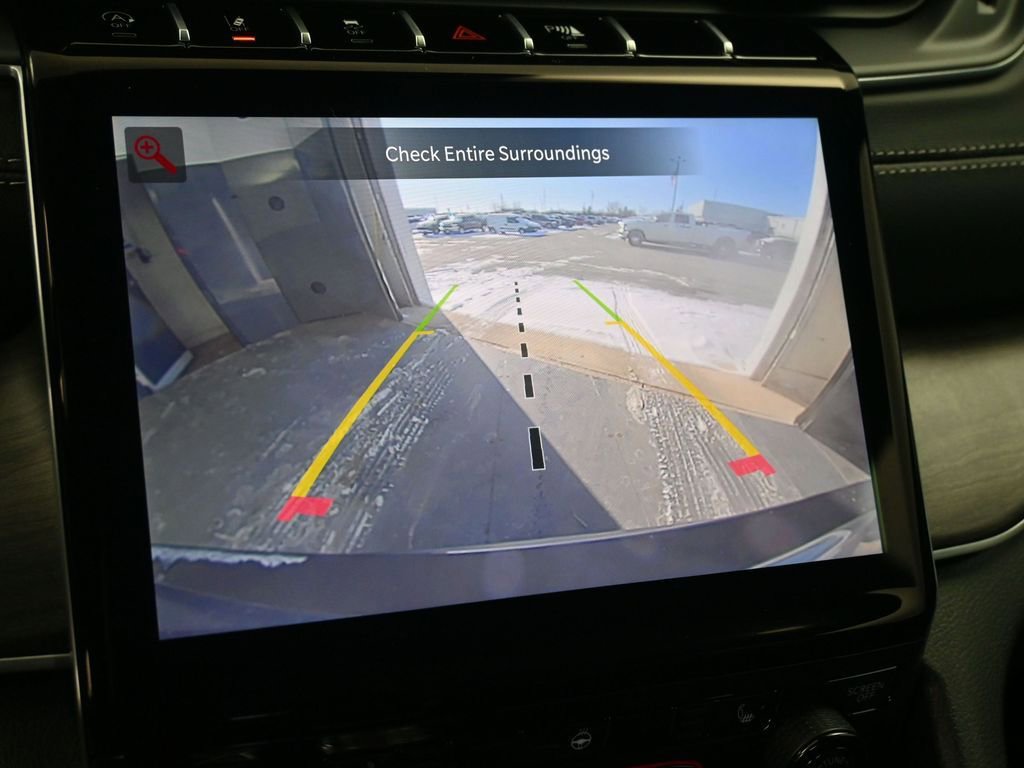 New 2025 Jeep Grand Cherokee L Limited w/ Black Appearance Package image 25