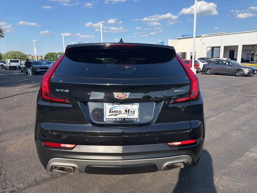Used 2023 Cadillac XT4 Premium Luxury image 4
